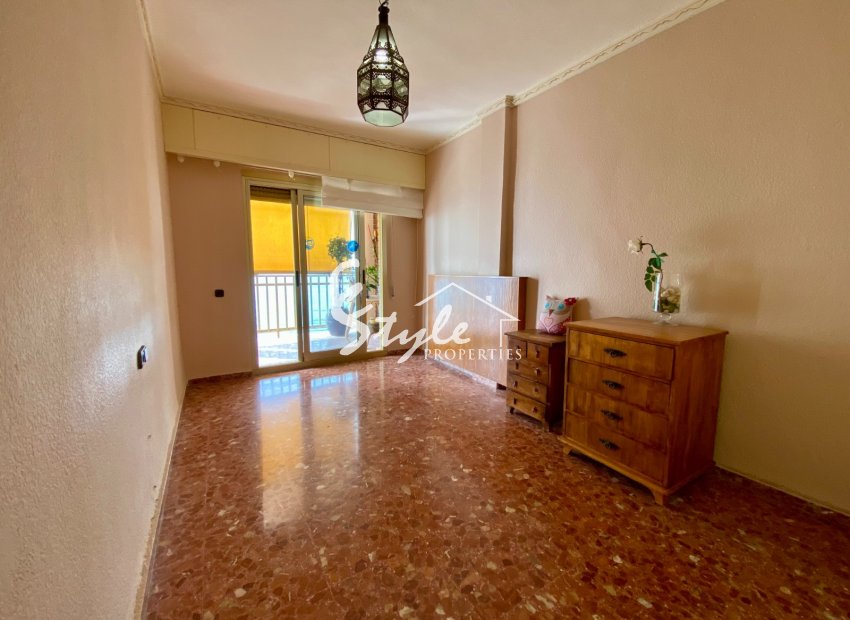 Resale - Apartamento - Torrevieja - Playa del Cura