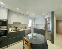 Resale - Apartamento - Torrevieja - Playa del Cura