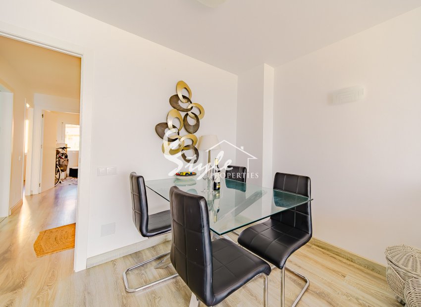 Resale - Apartamento - Torrevieja - Playa del Cura