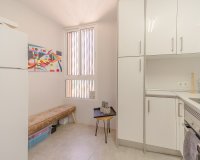 Resale - Apartamento - Torrevieja - Playa del Cura