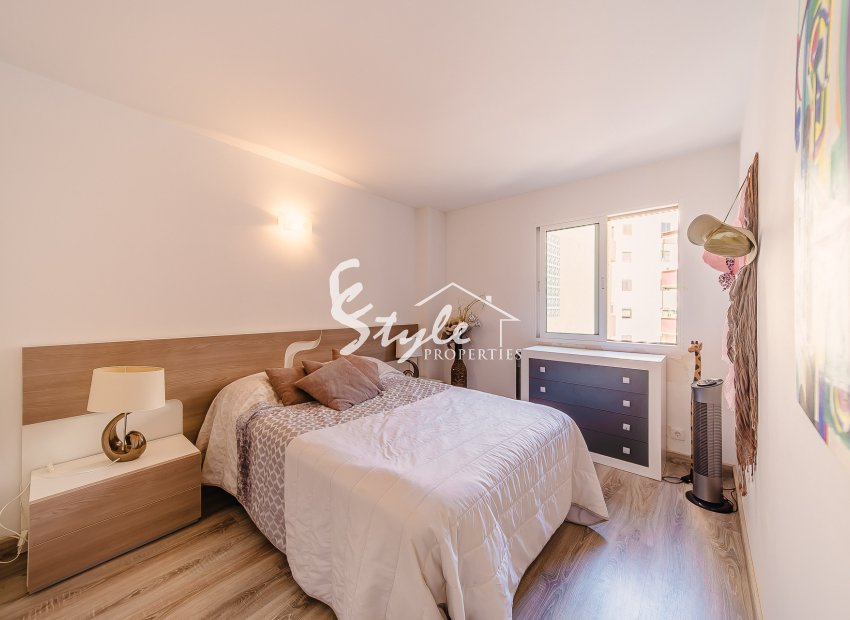 Resale - Apartamento - Torrevieja - Playa del Cura