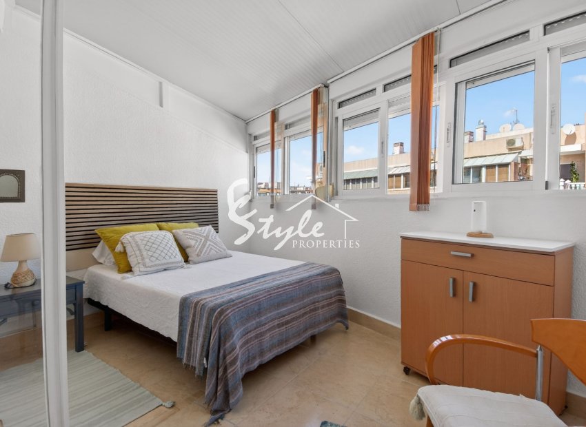 Resale - Apartamento - Torrevieja - Playa del Cura