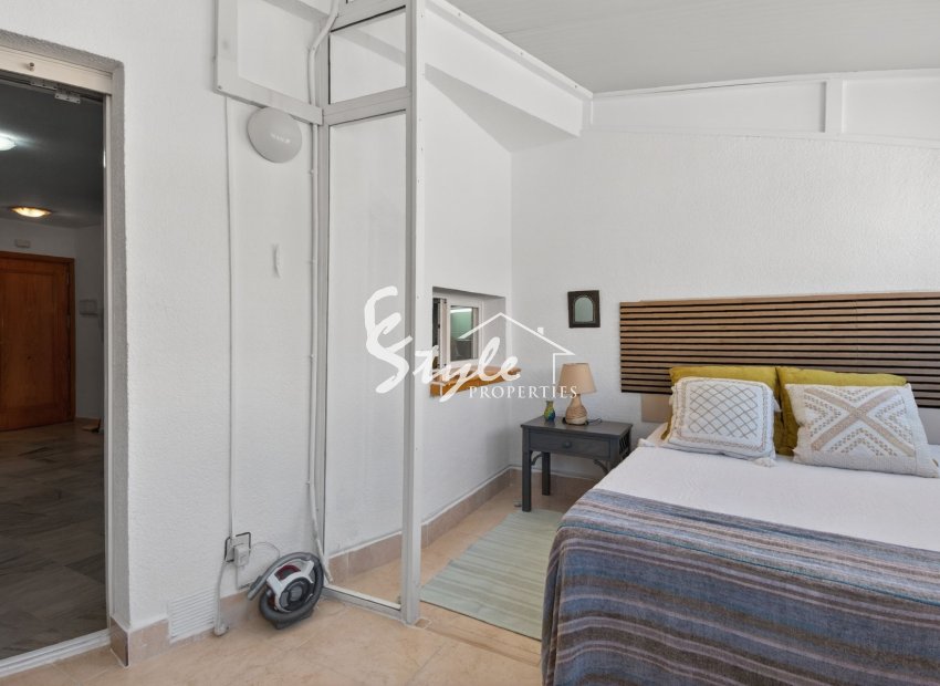 Resale - Apartamento - Torrevieja - Playa del Cura