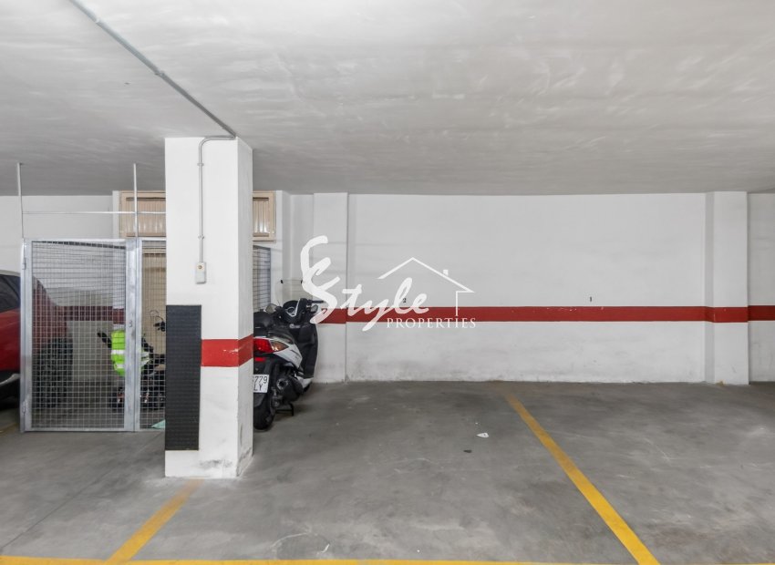 Resale - Apartamento - Torrevieja - Playa del Cura