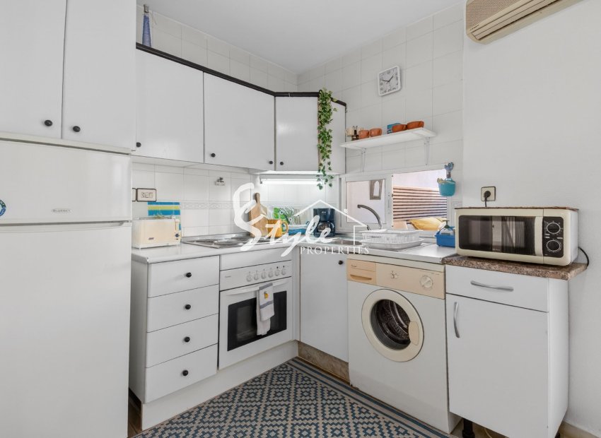 Resale - Apartamento - Torrevieja - Playa del Cura