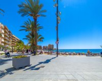 Resale - Apartamento - Torrevieja - Playa del Cura