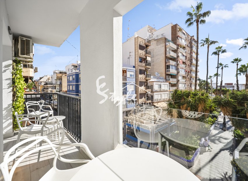 Resale - Apartamento - Torrevieja - Puerto