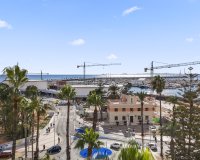 Resale - Apartamento - Torrevieja - Puerto