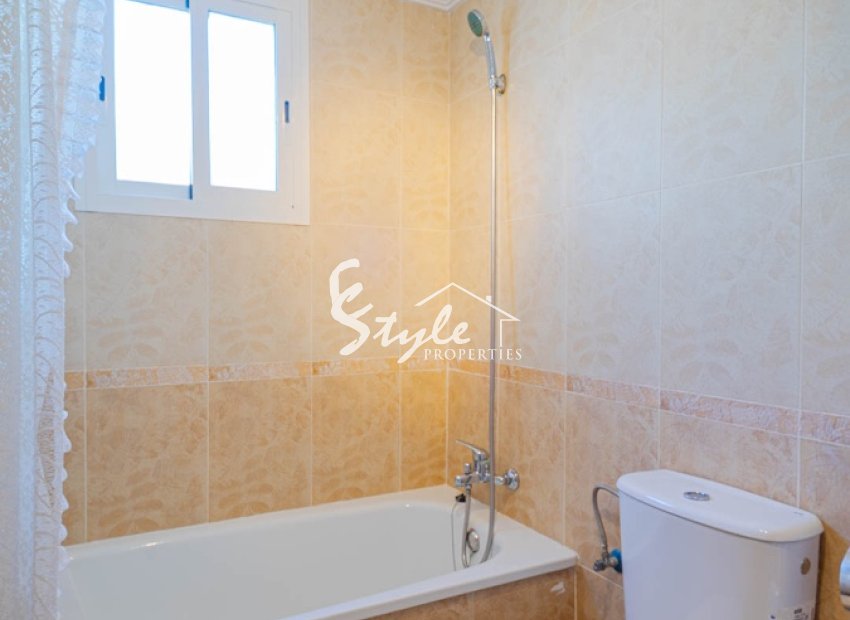 Resale - Apartamento - Torrevieja - Punta Prima