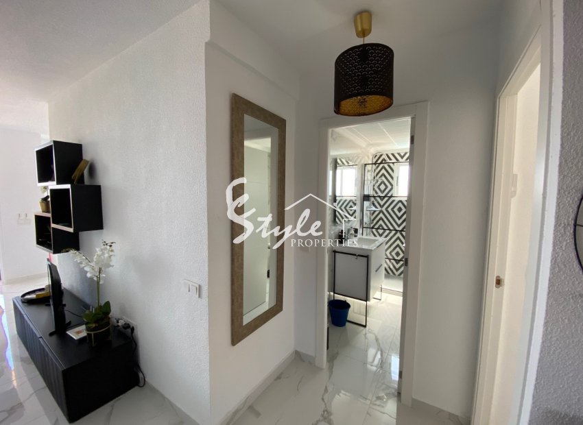 Resale - Apartamento - Torrevieja - Punta Prima