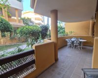 Resale - Apartamento - Torrevieja - Punta Prima