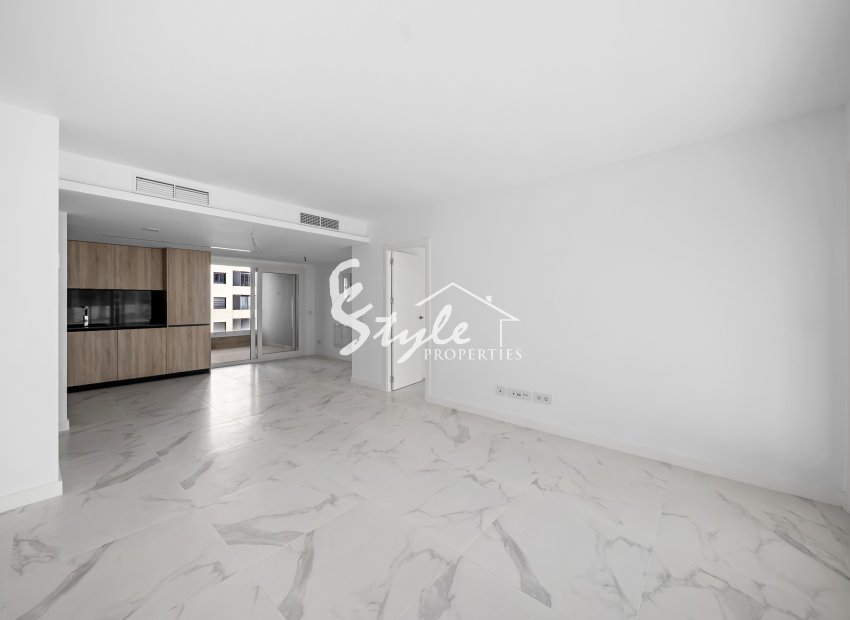 Resale - Apartamento - Torrevieja - Punta Prima