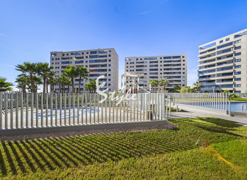 Resale - Apartamento - Torrevieja - Punta Prima
