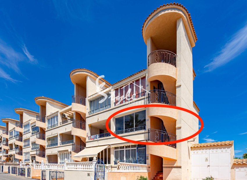 Resale - Apartamento - Torrevieja - Punta Prima