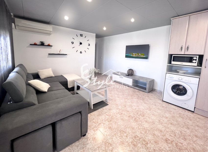 Resale - Apartamento - Torrevieja - UR TORRE DEL MORO 2