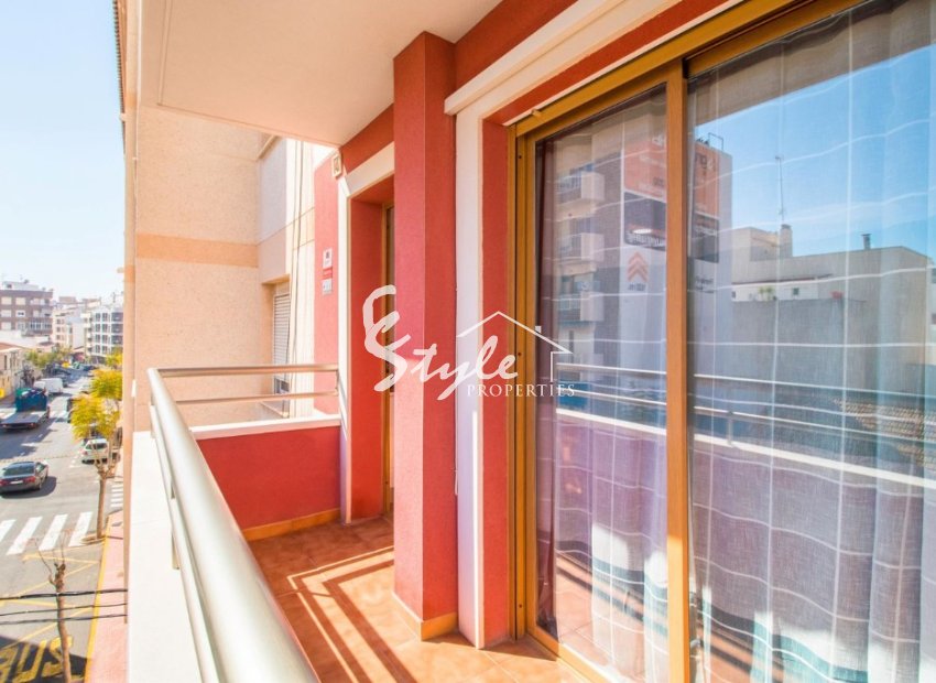 Resale - Apartamento - Torrevieja