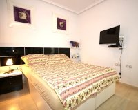 Resale - Apartamento - Torrevieja
