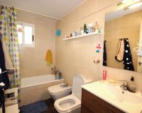 Resale - Apartamento - Torrevieja