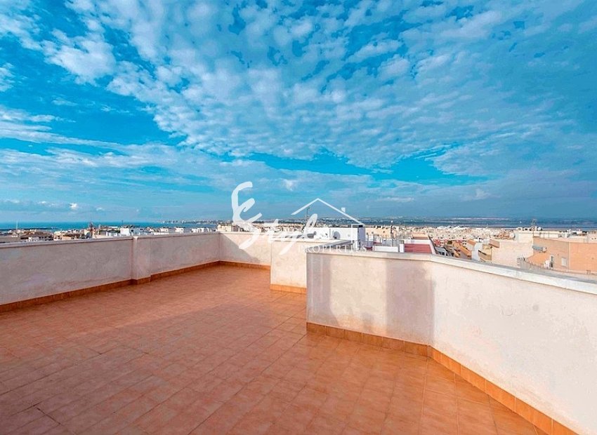 Resale - Apartamento - Torrevieja