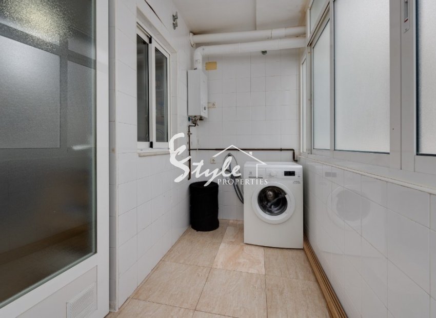 Resale - Apartamento - Torrevieja