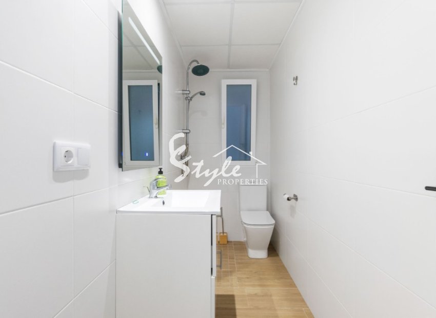 Resale - Apartamento - Torrevieja