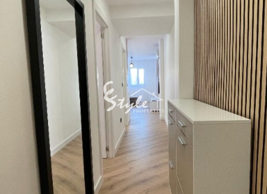 Resale - Apartamento - Torrevieja