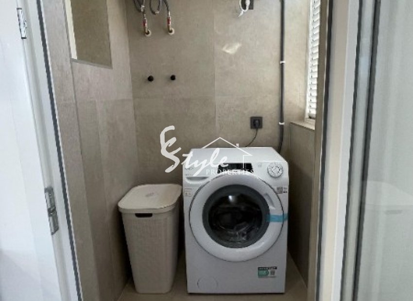 Resale - Apartamento - Torrevieja