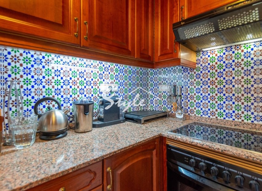 Resale - Apartamento - Torrevieja