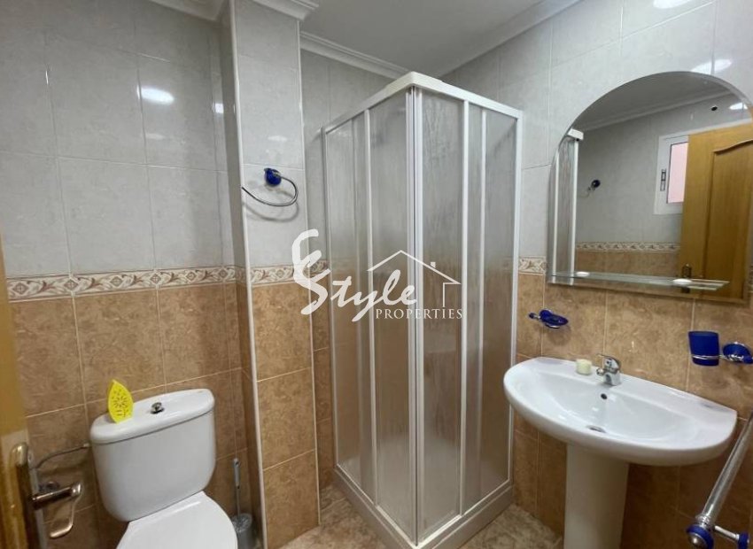 Resale - Apartamento - Torrevieja