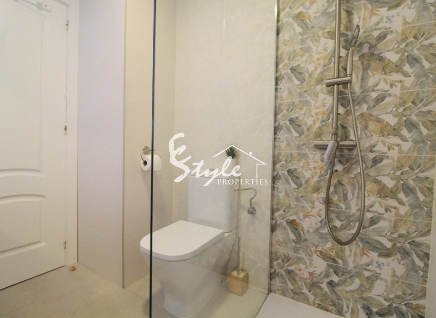 Resale - Apartamento - Torrevieja