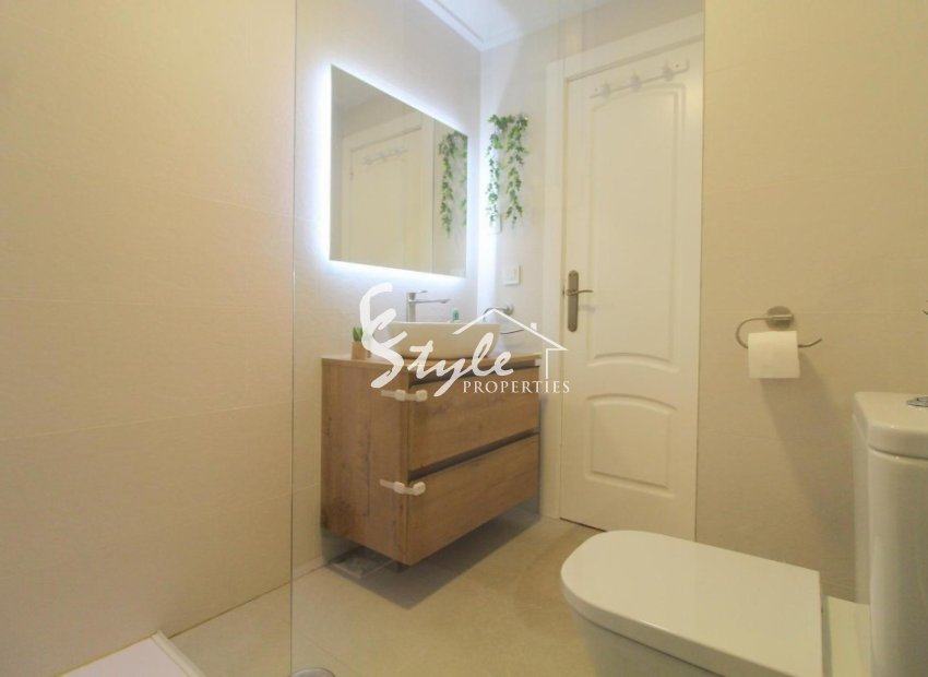 Resale - Apartamento - Torrevieja