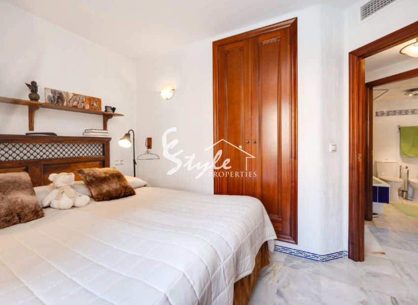 Resale - Apartamento - Torrevieja