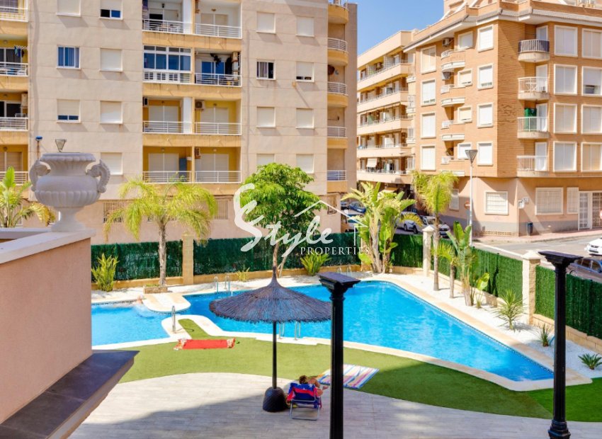 Resale - Apartamento - Torrevieja