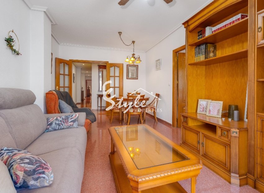 Resale - Apartamento - Torrevieja