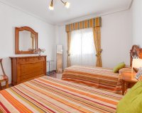 Resale - Apartamento - Torrevieja