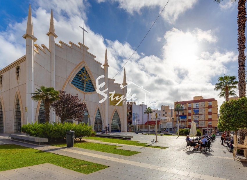 Resale - Apartamento - Torrevieja
