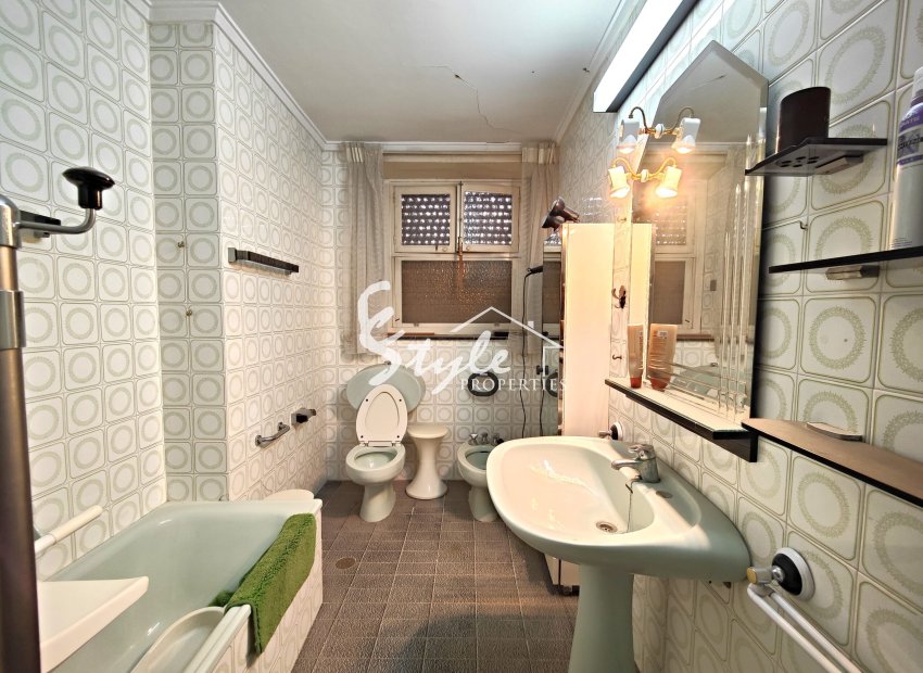 Resale - Apartamento - Torrevieja