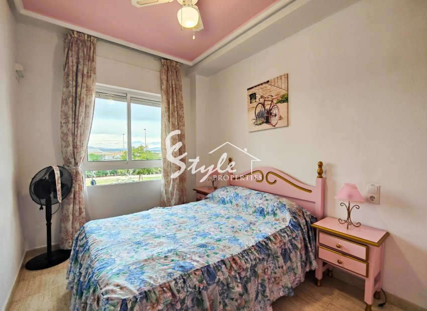 Resale - Apartamento - Torrevieja