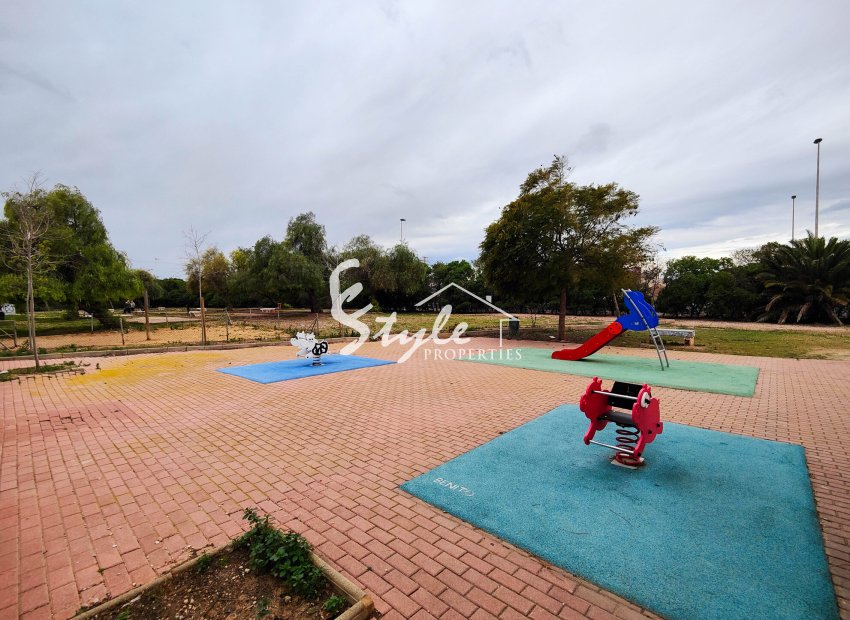 Resale - Apartamento - Torrevieja