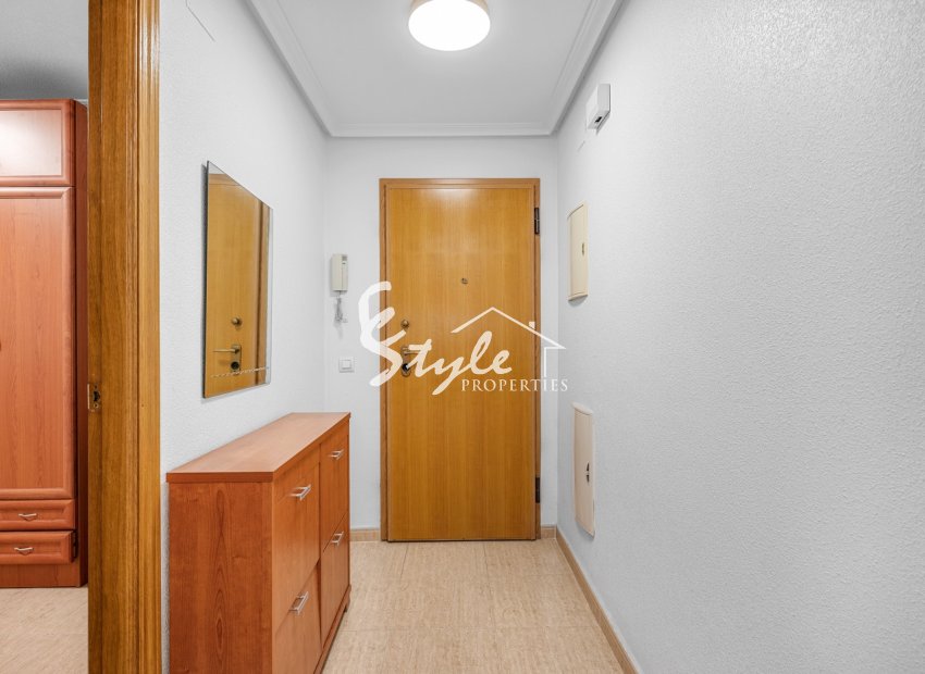 Resale - Apartamento - Torrevieja