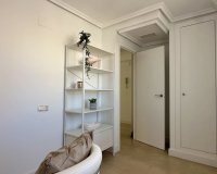 Resale - Apartamento - Torrevieja