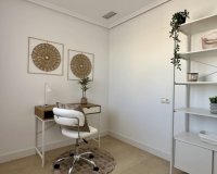 Resale - Apartamento - Torrevieja