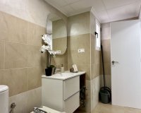 Resale - Apartamento - Torrevieja