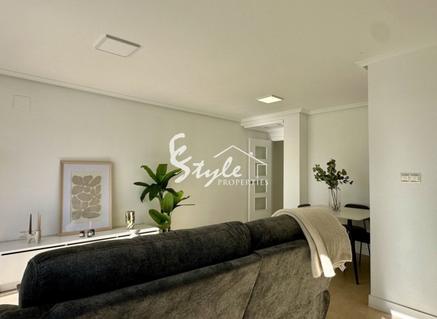 Resale - Apartamento - Torrevieja