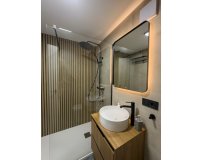 Resale - Apartamento - Torrevieja