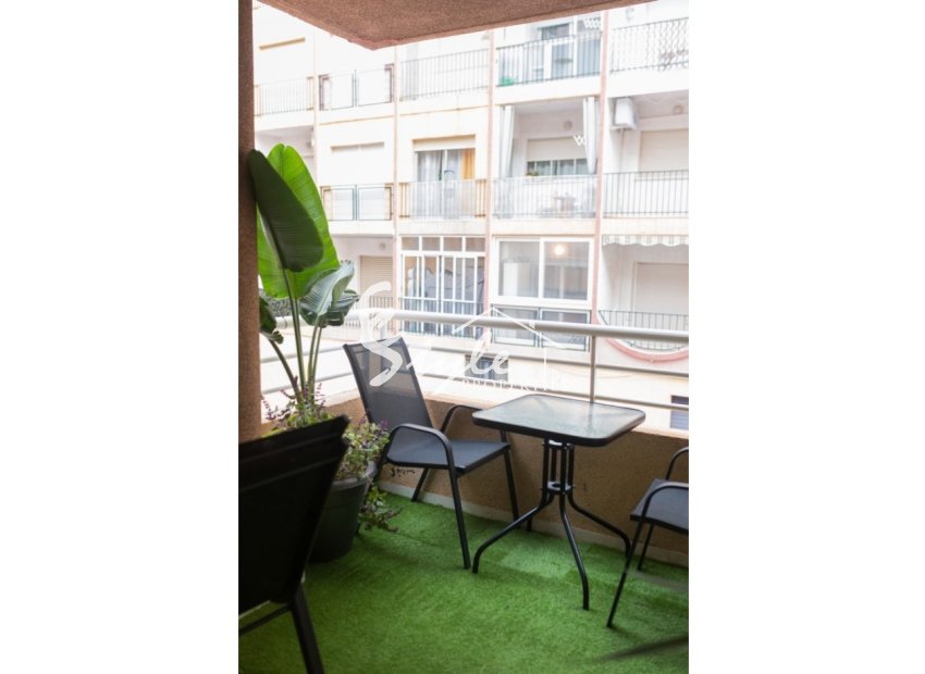 Resale - Apartamento - Torrevieja