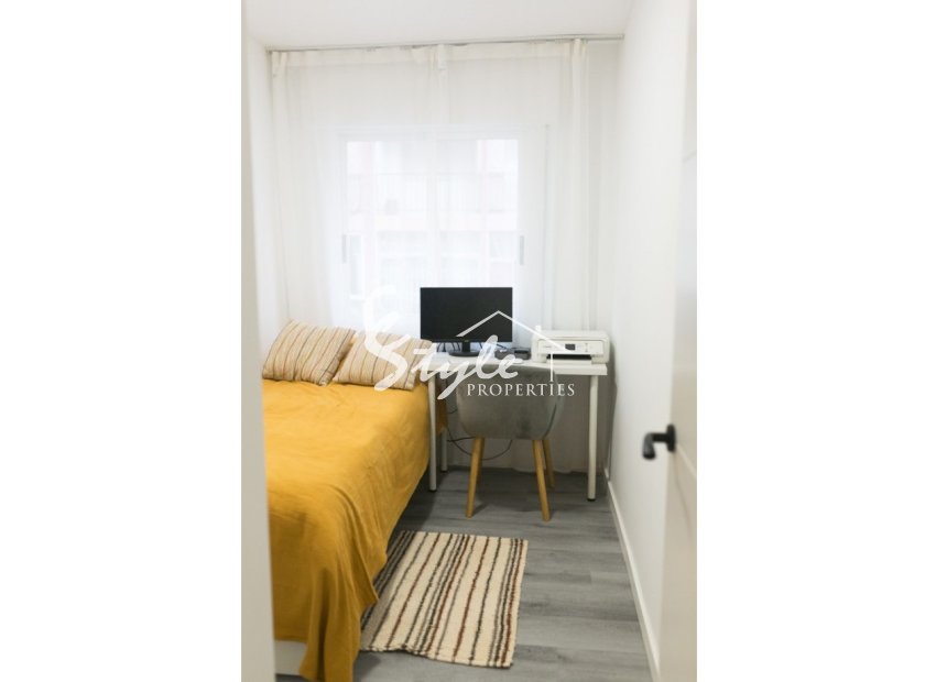 Resale - Apartamento - Torrevieja