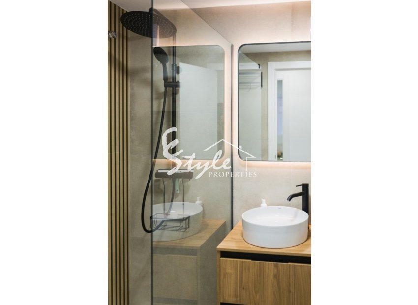 Resale - Apartamento - Torrevieja