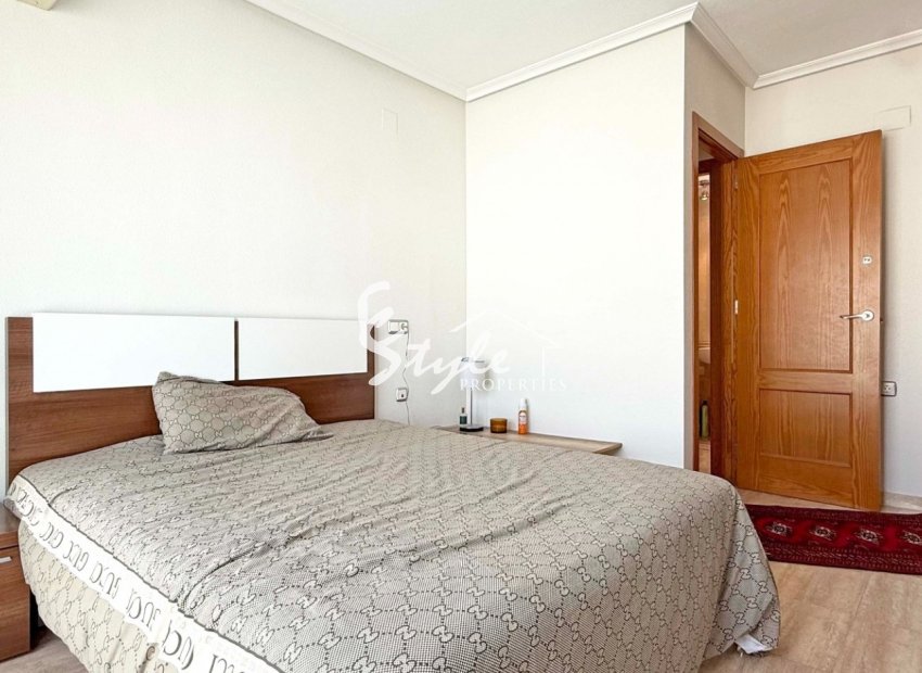 Resale - Apartamento - Torrevieja