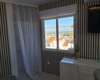 Resale - Apartamento - Torrevieja